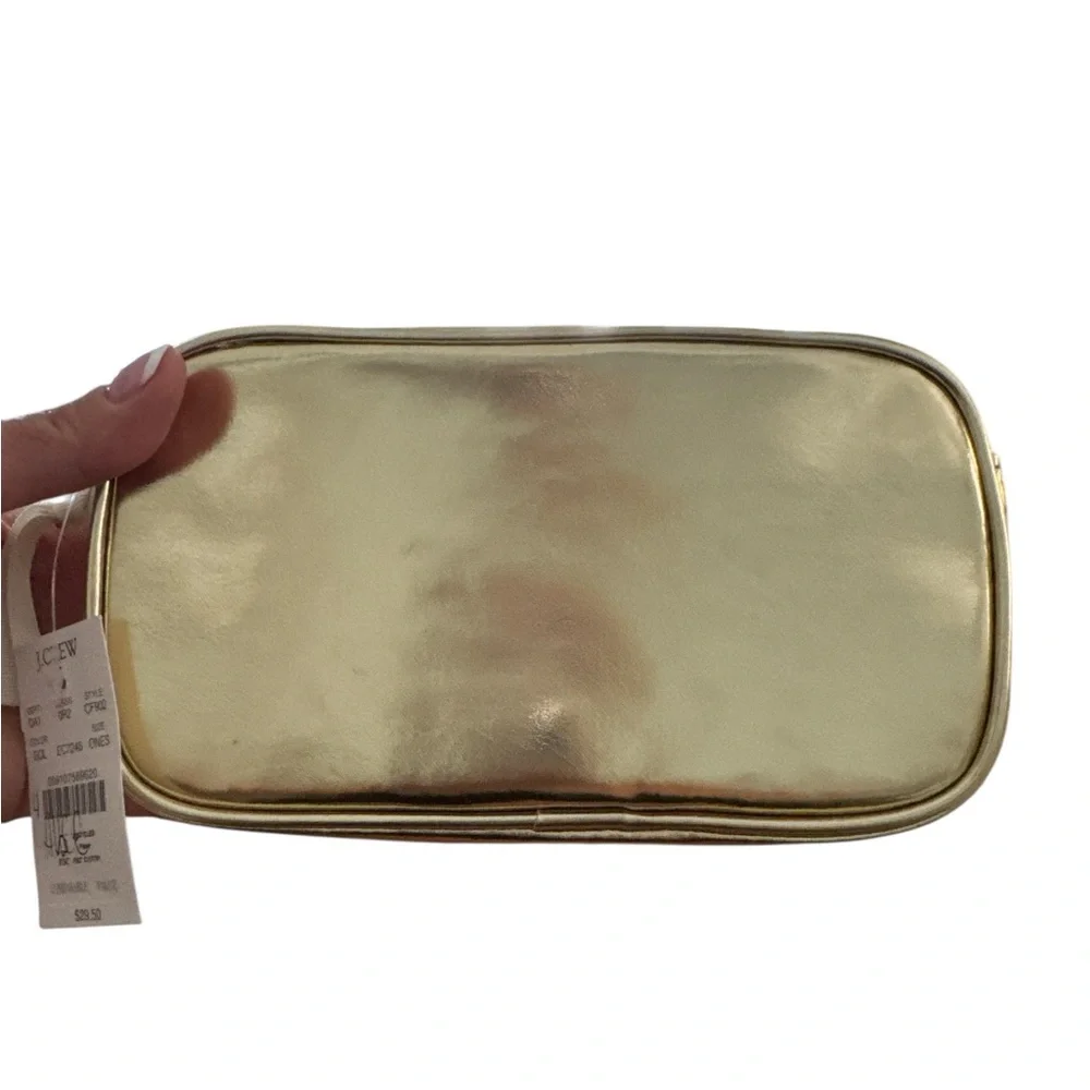 ⭐️NWT J Crew Gold Zipper Pouch